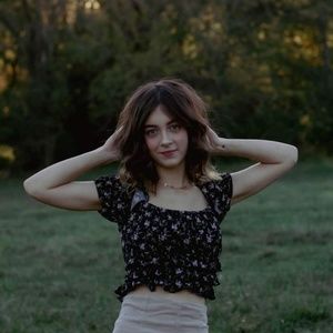 Meet your Posher, Bella